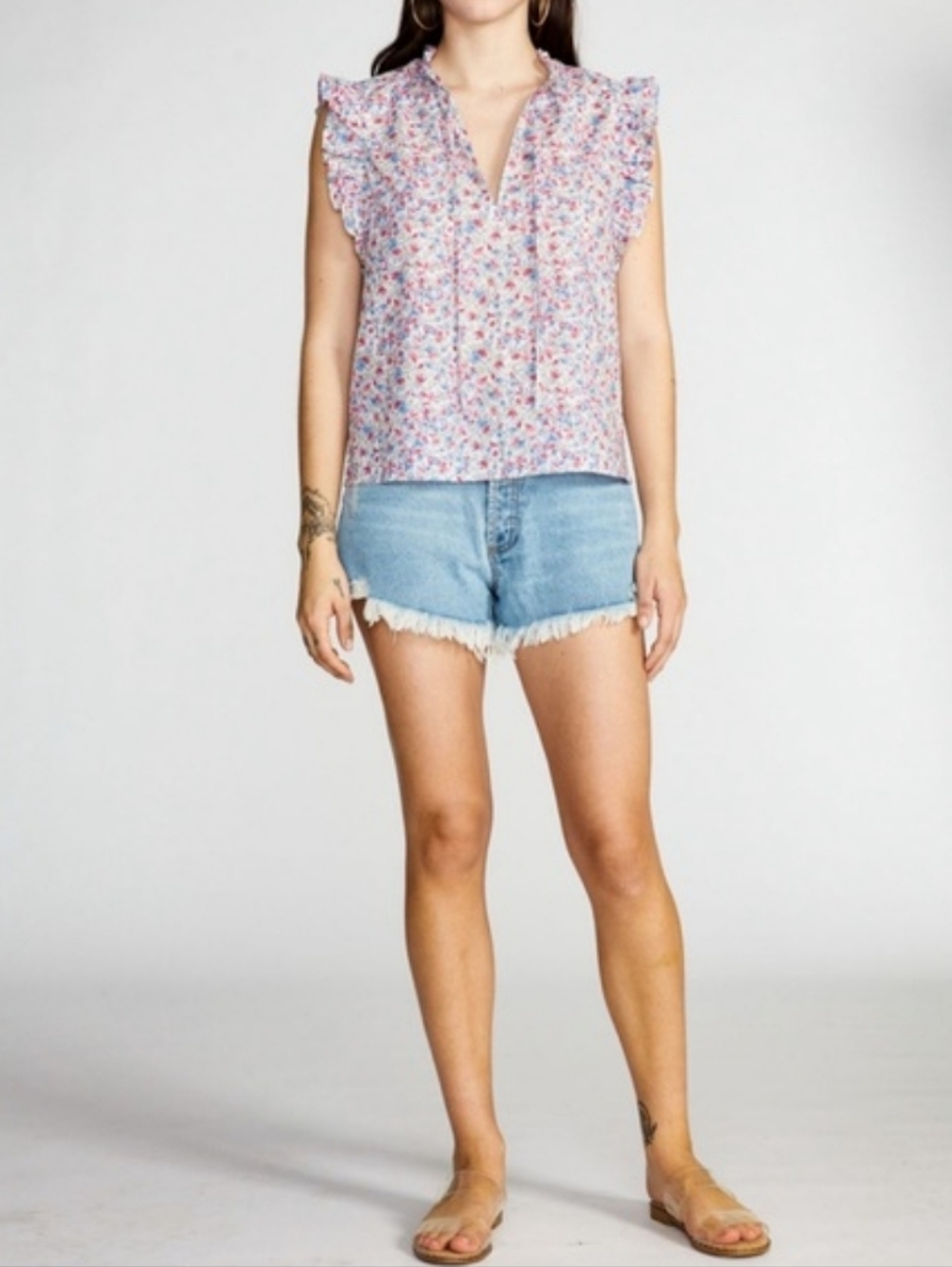 NWT  Women's L Valle Flutter Sleeve Printed Top BB Dakota by Steve Madden